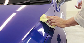 ベースコンディショナーを塗布